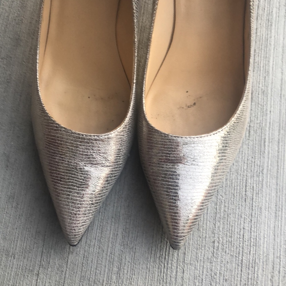 Pumps - Picture 4 of 8